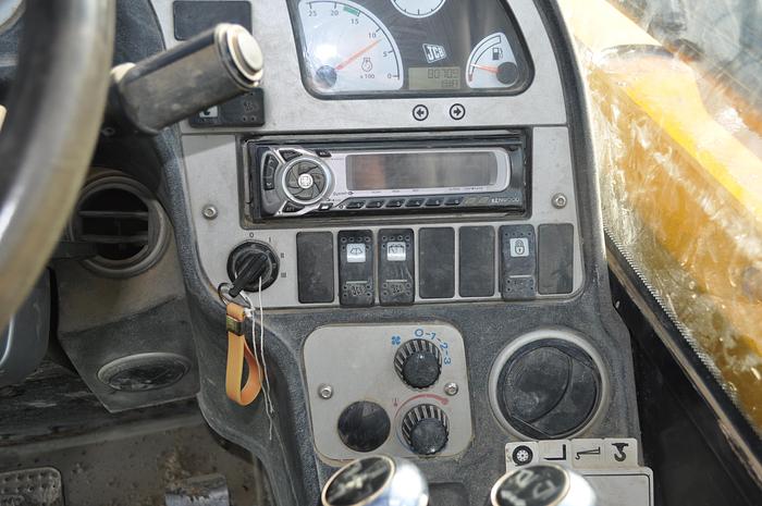 Used 2010 JCB 535-125