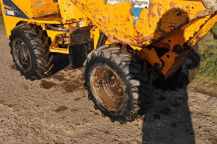 Used 2012 THWAITES 1 TONNE