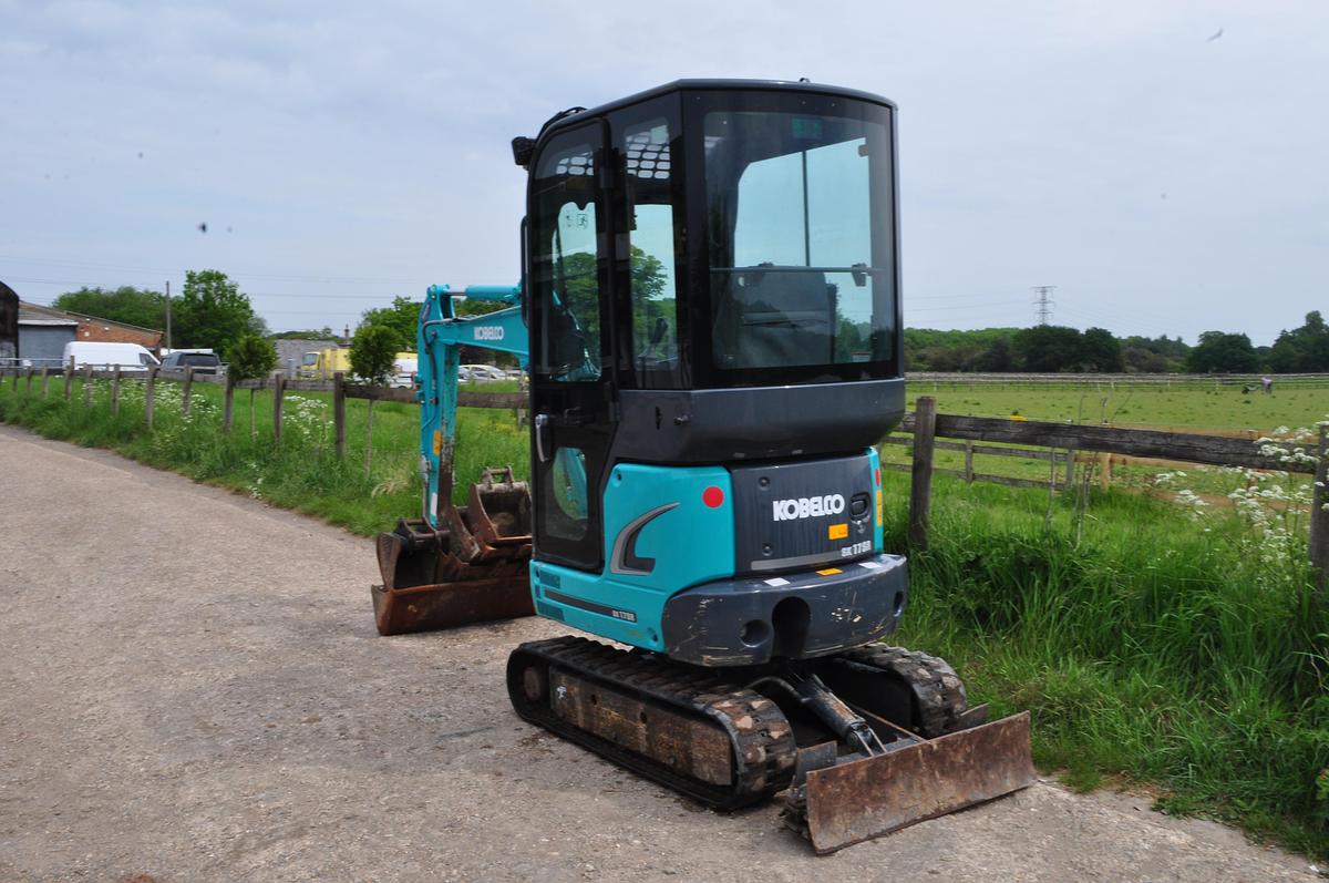 Used 2020 KOBELCO SK17SR-3E