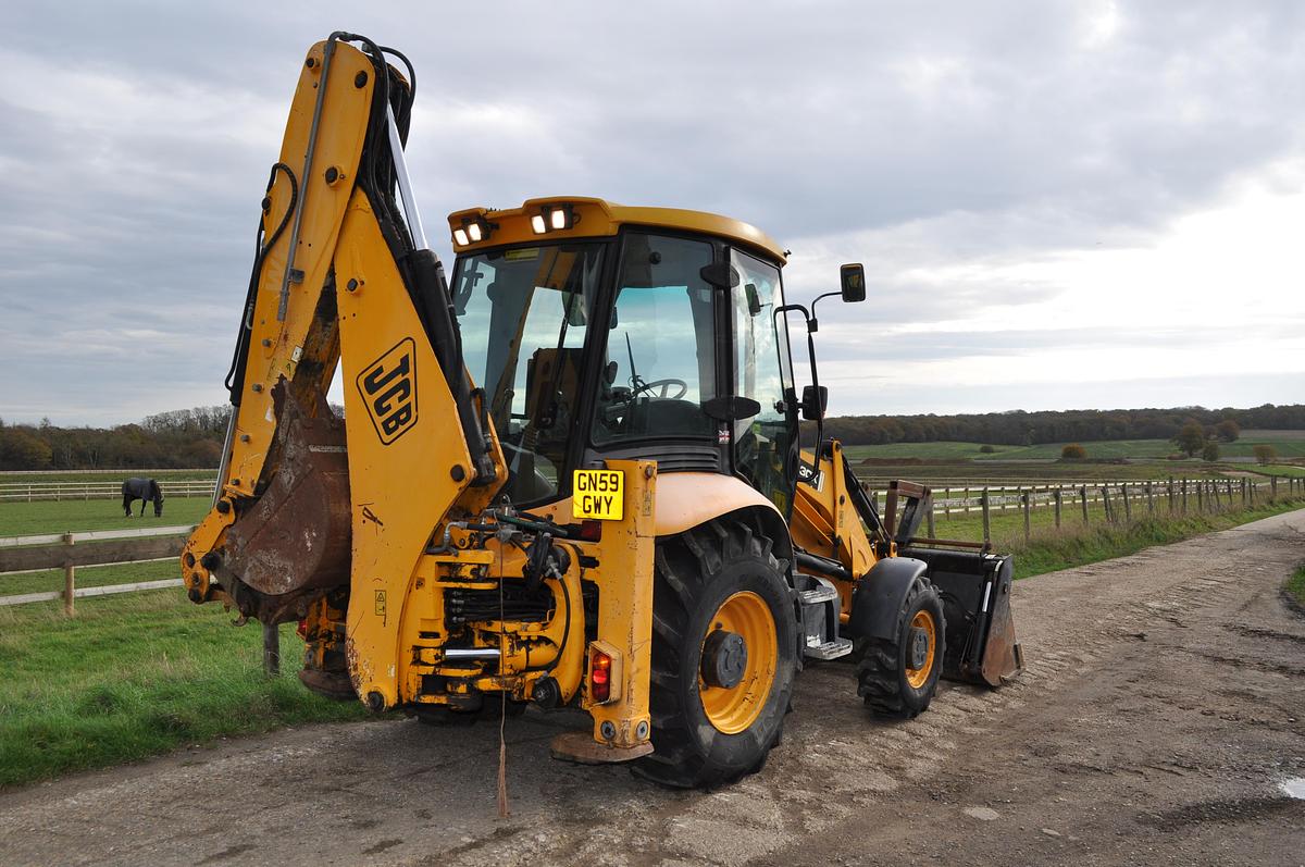 Used 2009 JCB 3CX SITEMASTER