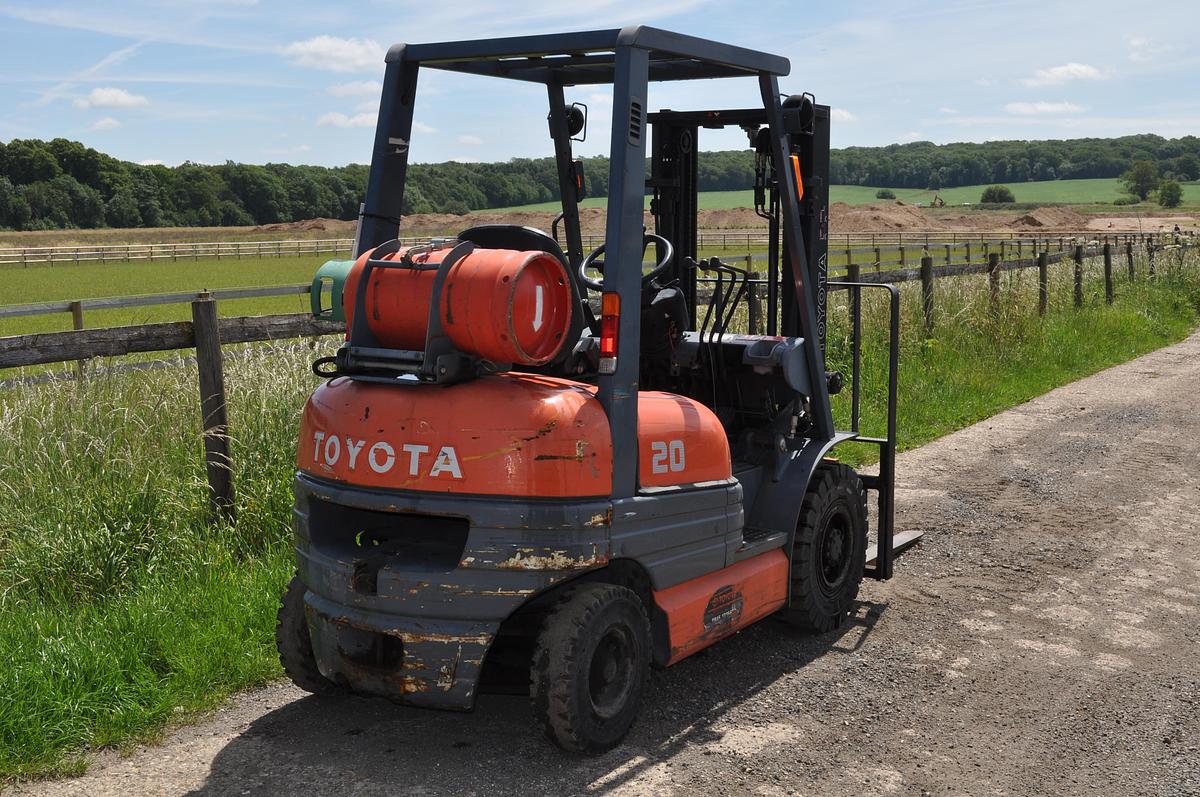 Used 1998 TOYOTA 42-6 FGF 20