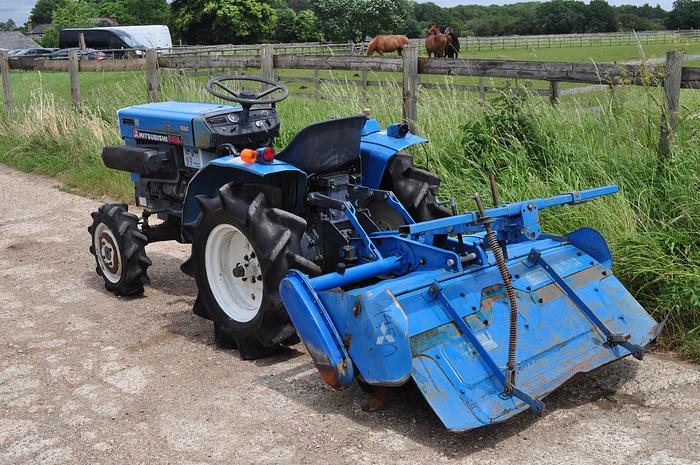 Used MITSUBISHI D1450FD