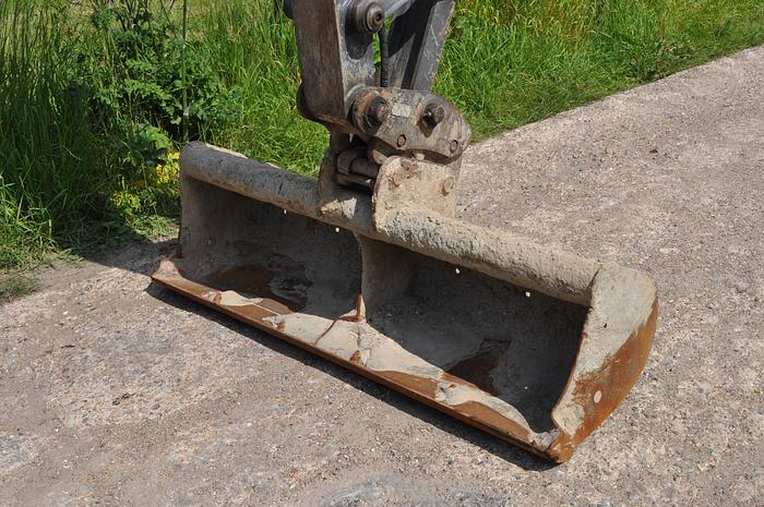 Used 2018 VOLVO ECR58D