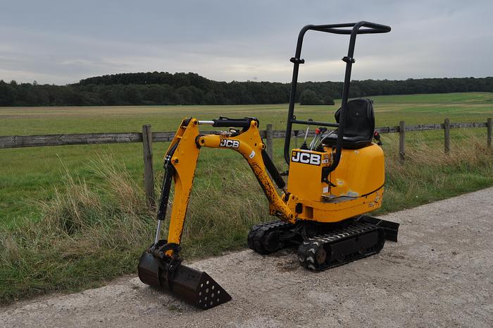 Used 2019 JCB 8008 CTS