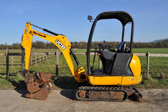 Used 2015 JCB 8014 CTS