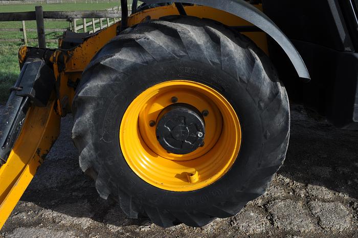 Used 2014 JCB 540-170 T4iib