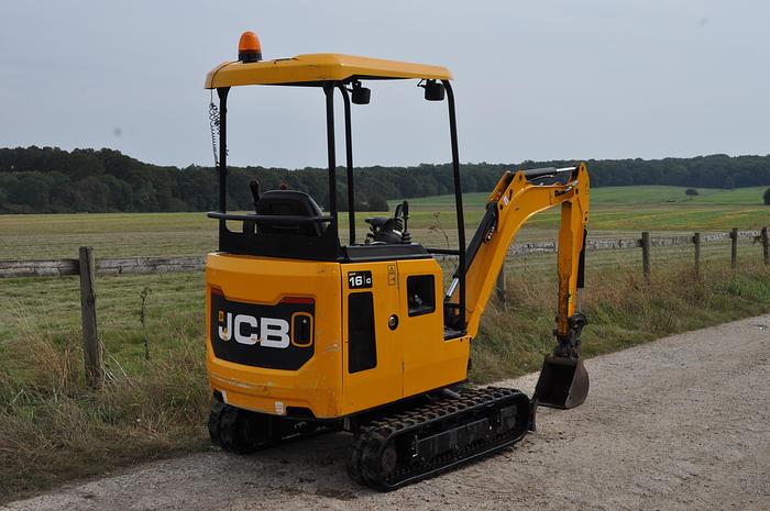 Used 2020 JCB 16C-1