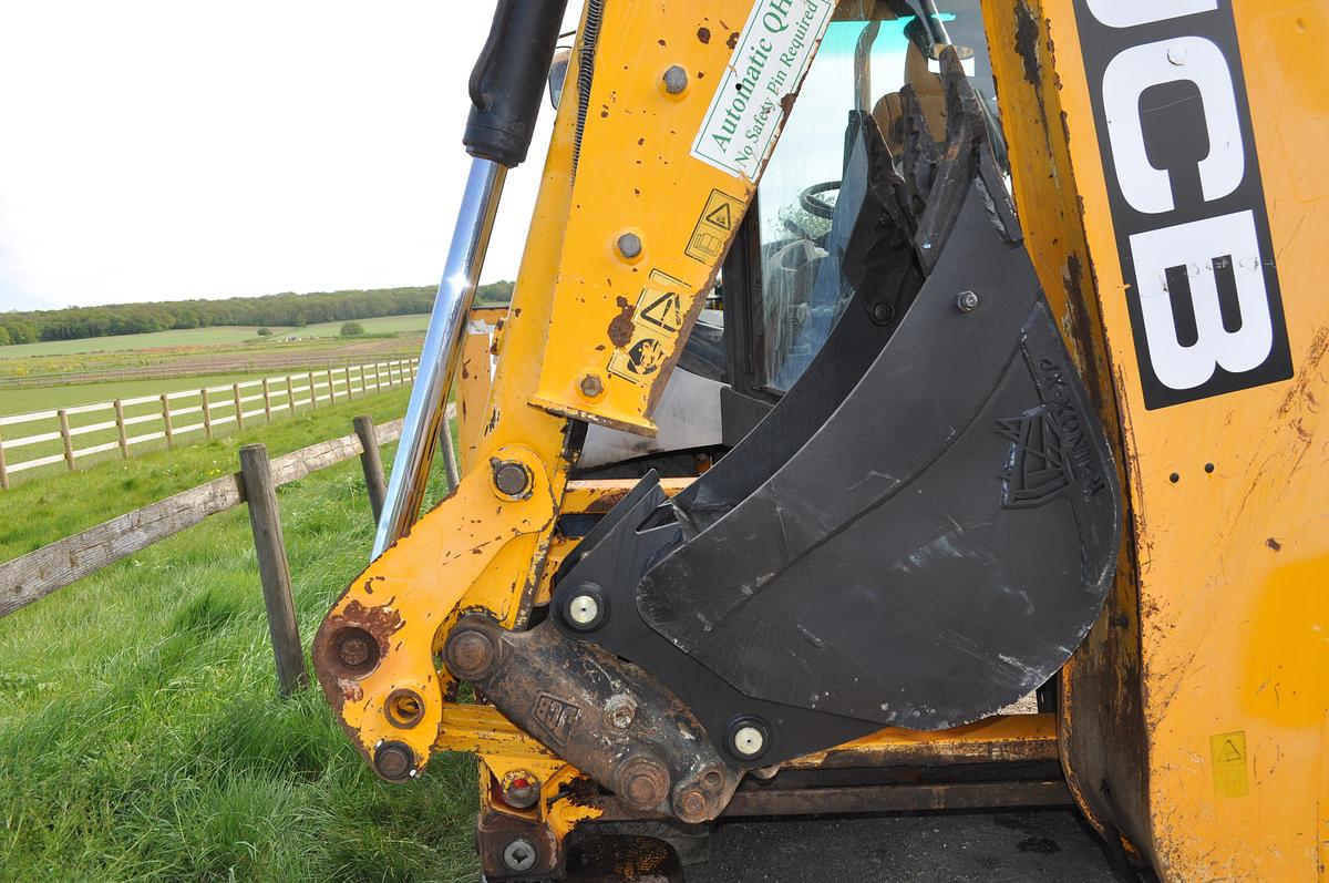 Used 2011 JCB 3CX SM