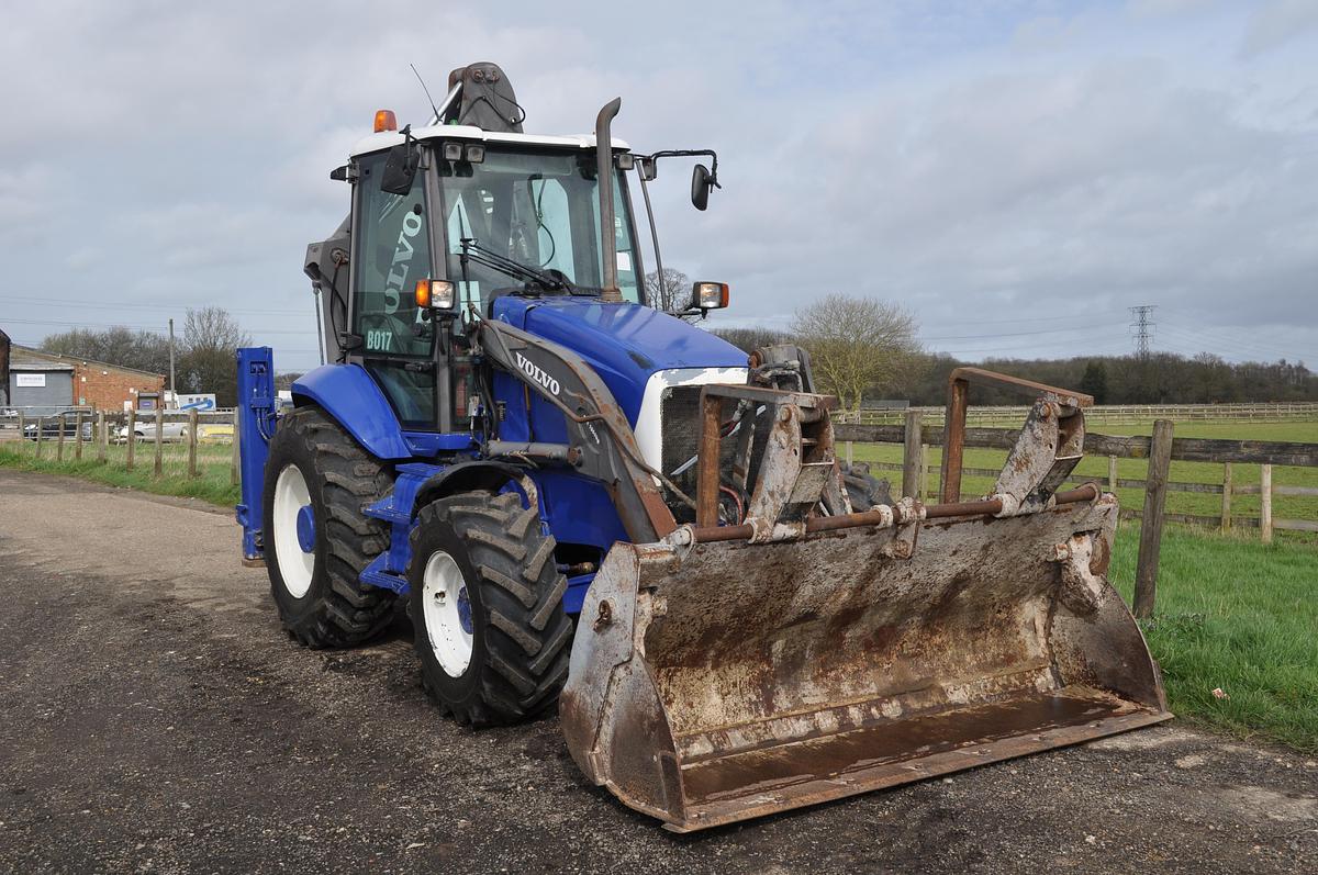 Used 2005 VOLVO BL71