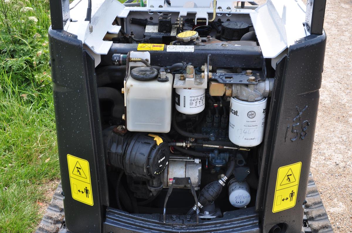 Used 2010 BOBCAT E10