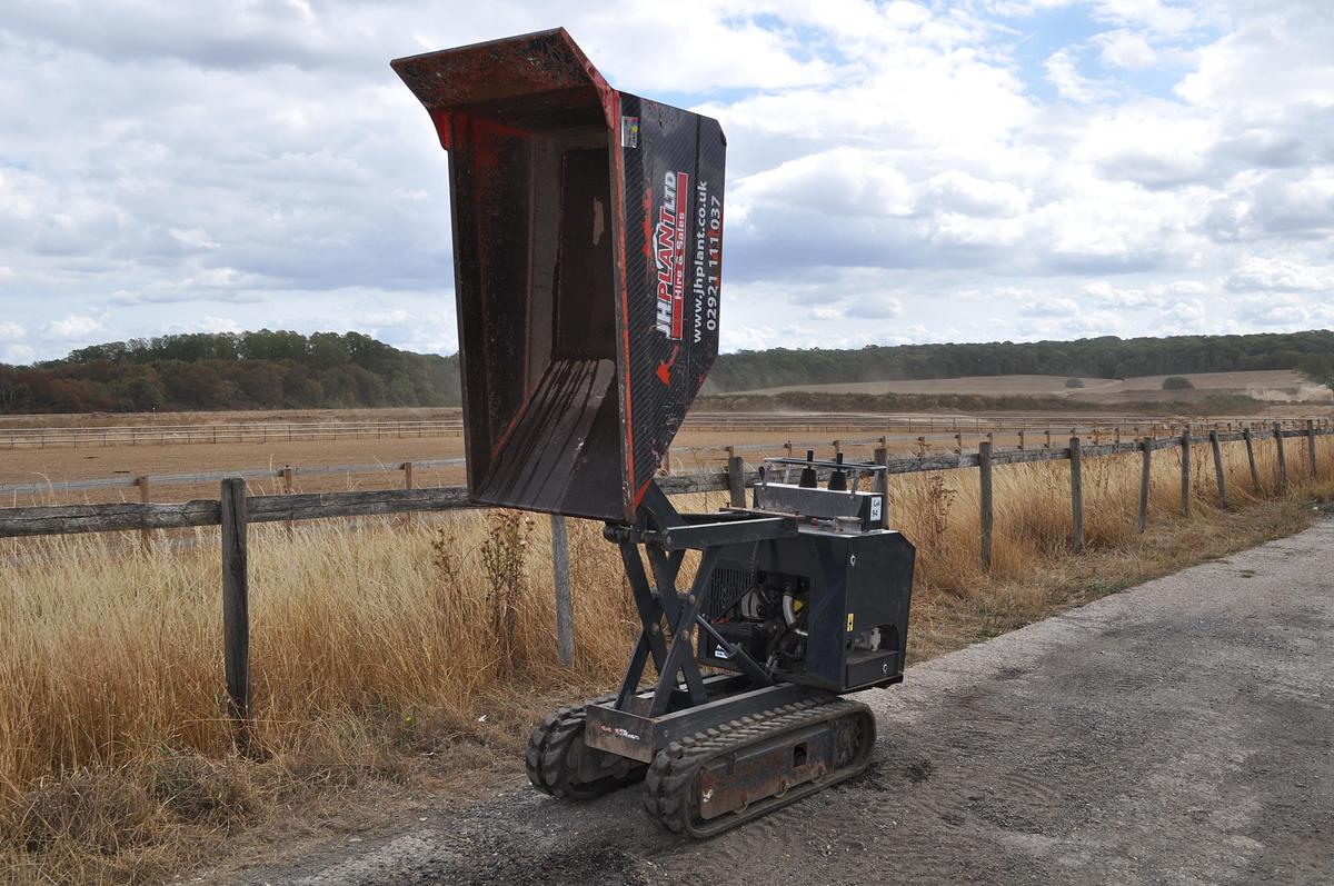 Used 2023 SLANETRAC HT1000s3
