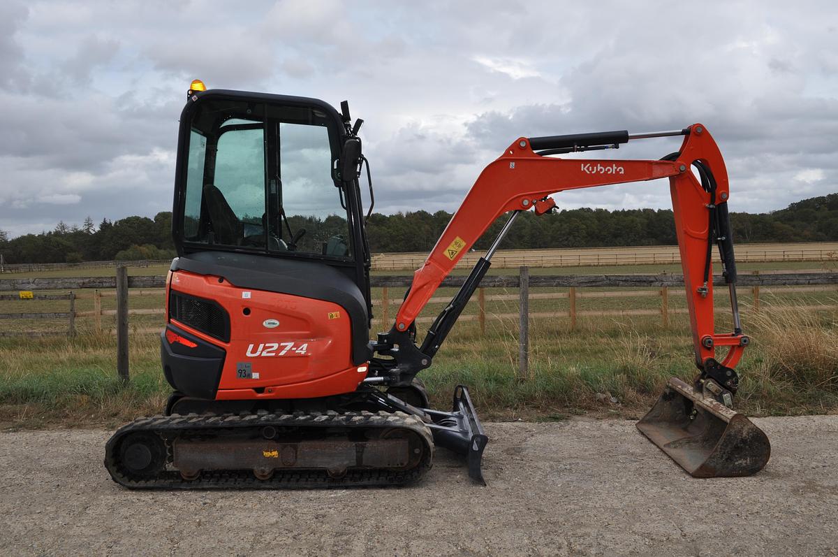 Used 2015 KUBOTA U27-4