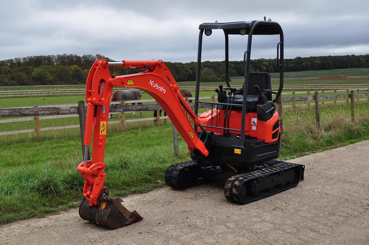 Used 2016 KUBOTA U17-3a