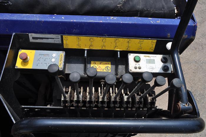 Used 2017 VOLVO FM X