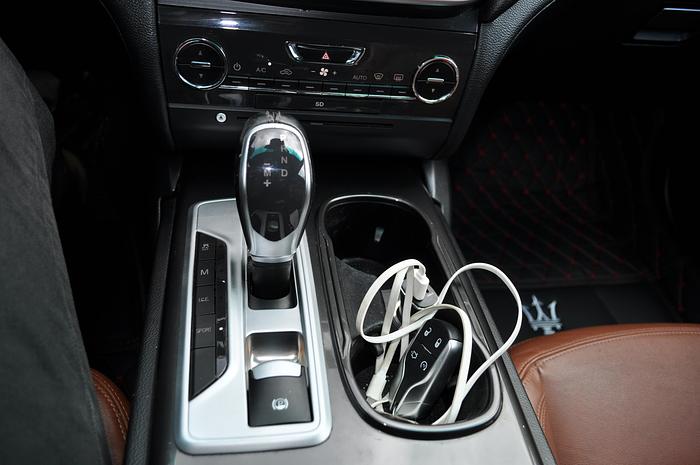 Used 2015 MASERATI GHBILI