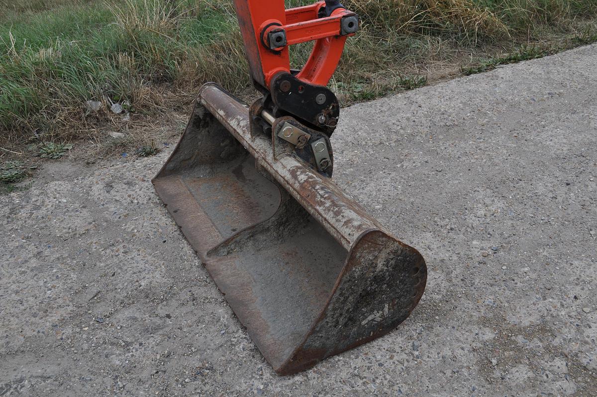 Used 2015 KUBOTA U27-4