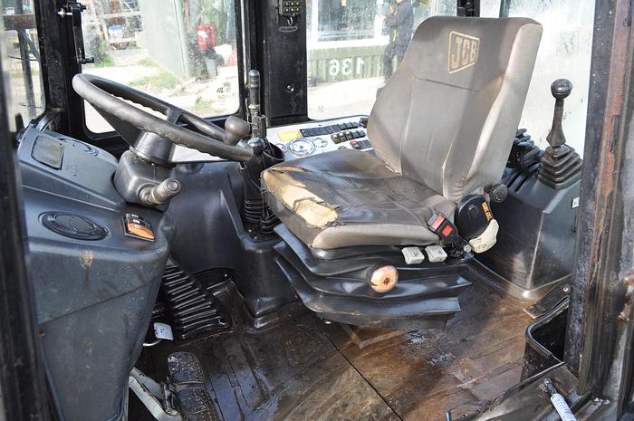 Used 2013 JCB 2CXSM 4WS