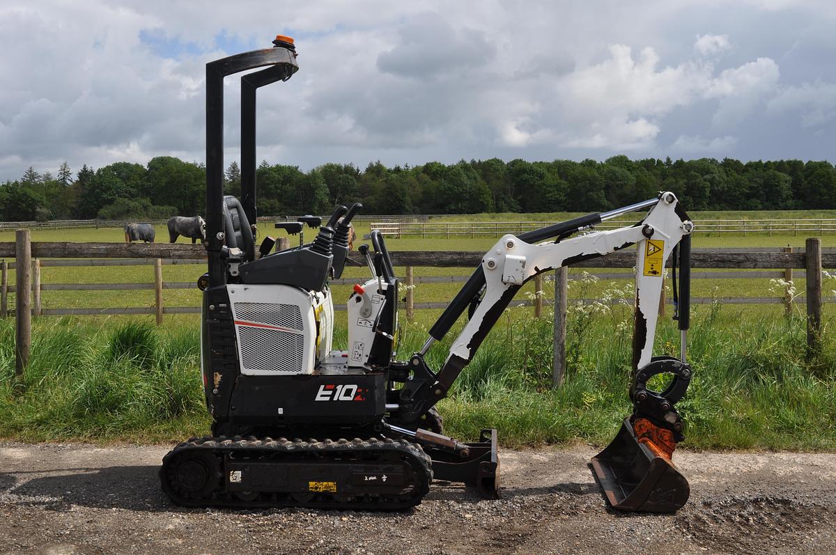 Used 2021 BOBCAT E10Z