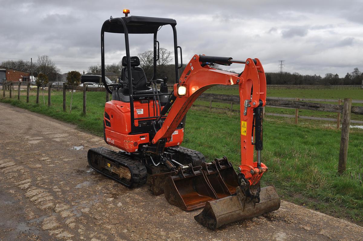 Used 2021 KUBOTA U17-3a