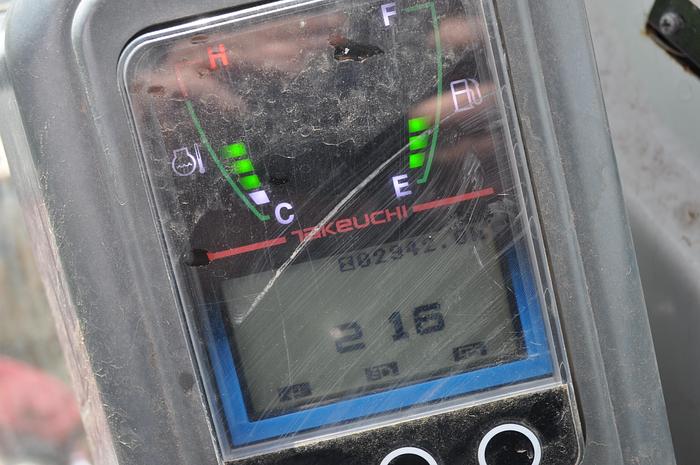 Used 2017 TAKEUCHI TB216
