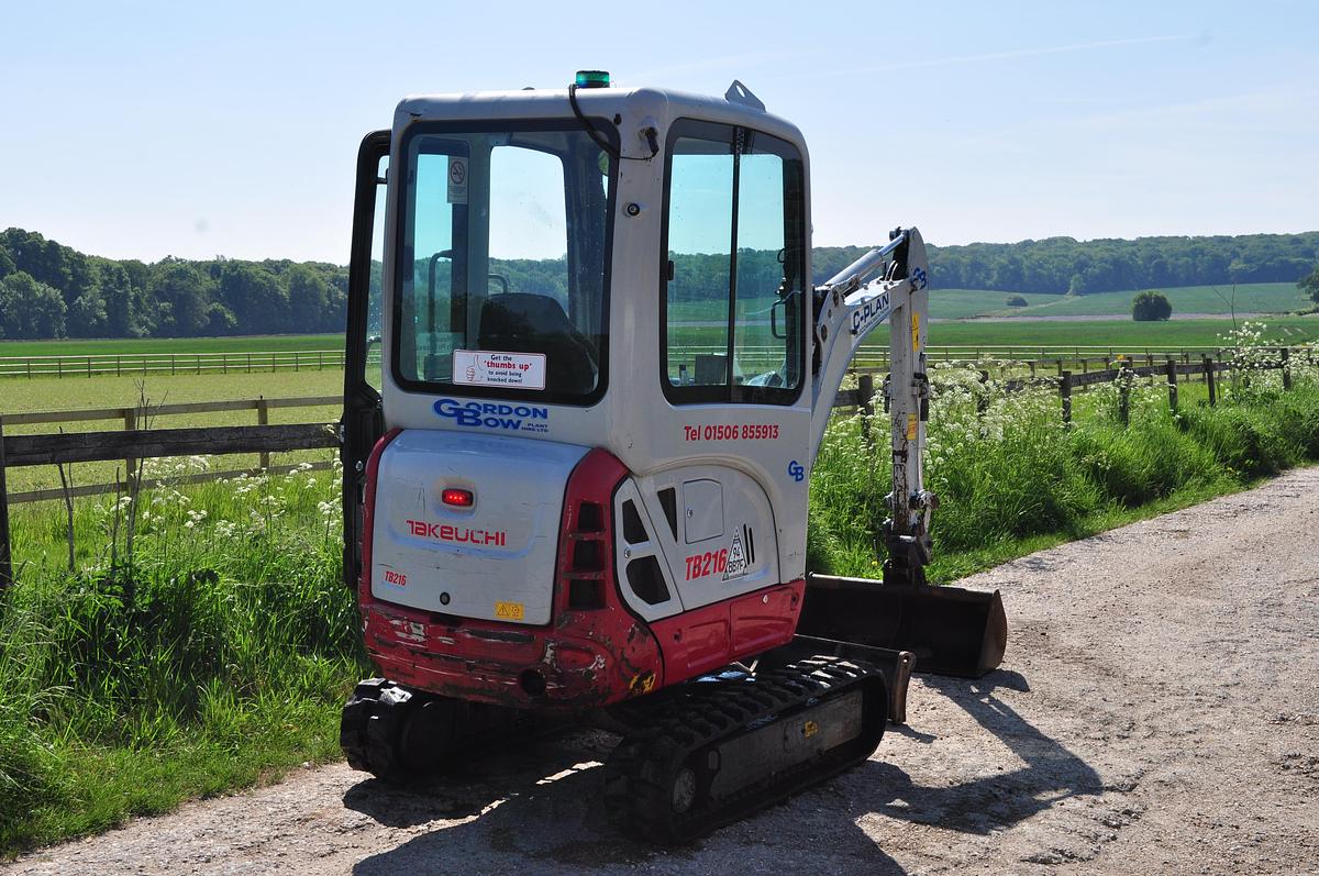 Used 2021 TAKEUCHI TB216