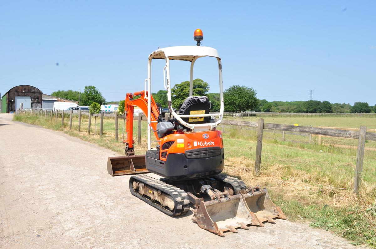 Used 2008 KUBOTA  U17