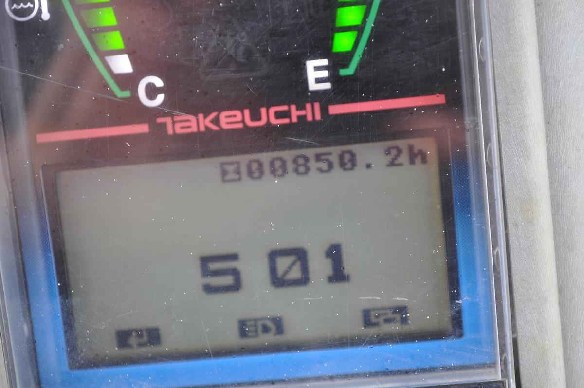 Used 2020 TAKEUCHI TB216