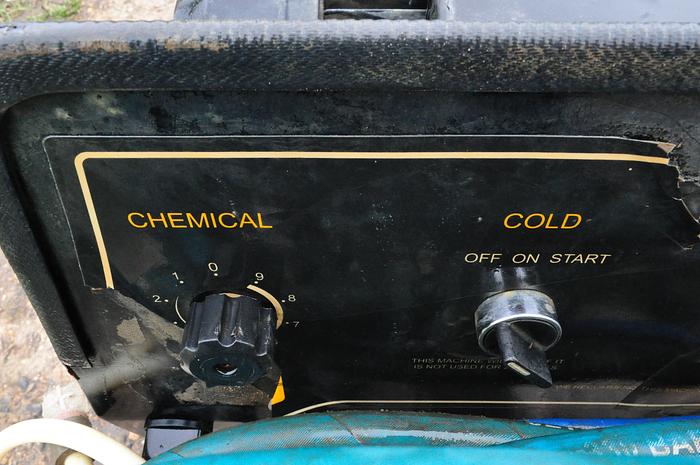 Used CLEANWELL 14-100 STEAM PRESSURE WASHER