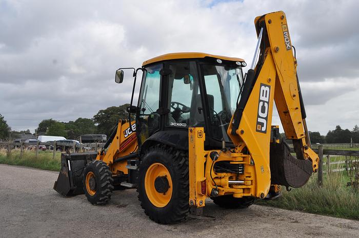 Used 2012 JCB 3CX SITEMASTER