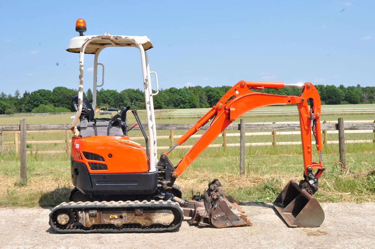 Used 2008 KUBOTA  U17