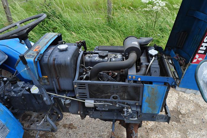 Used MITSUBISHI D1450FD