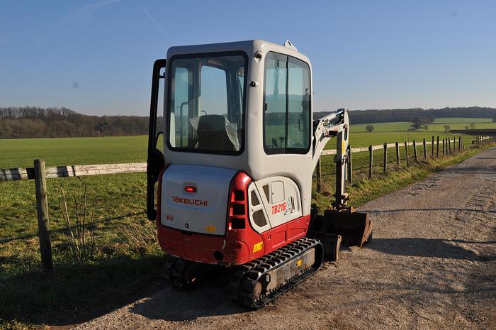 Used 2016 TAKEUCHI TB216