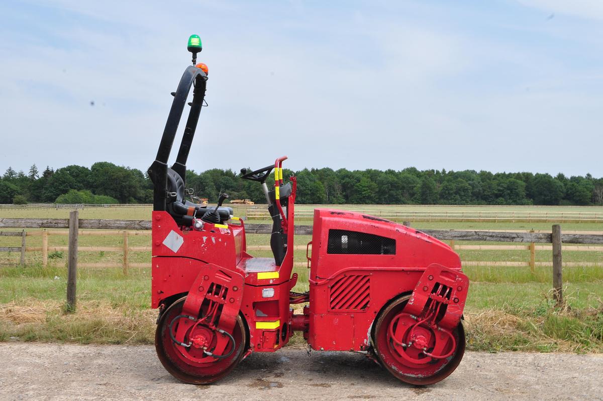 Used 2005 BOMAG BW120 AD-4