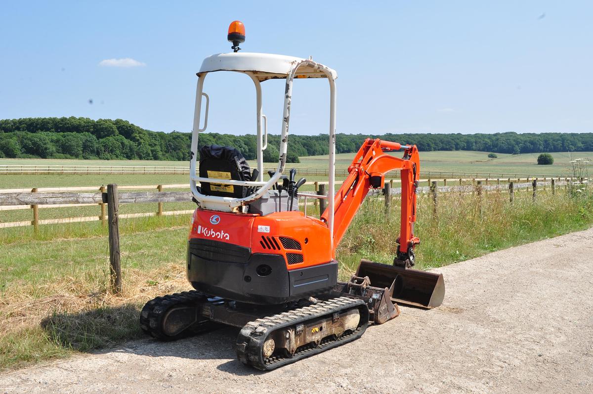 Used 2008 KUBOTA  U17