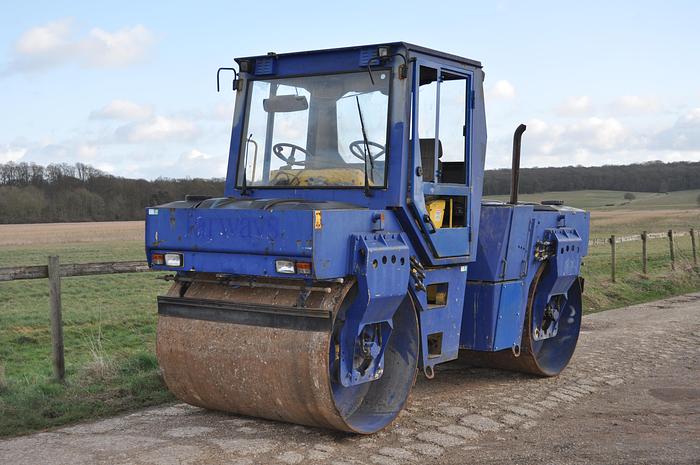 Used 2003 BOMAG BW161 AD-2