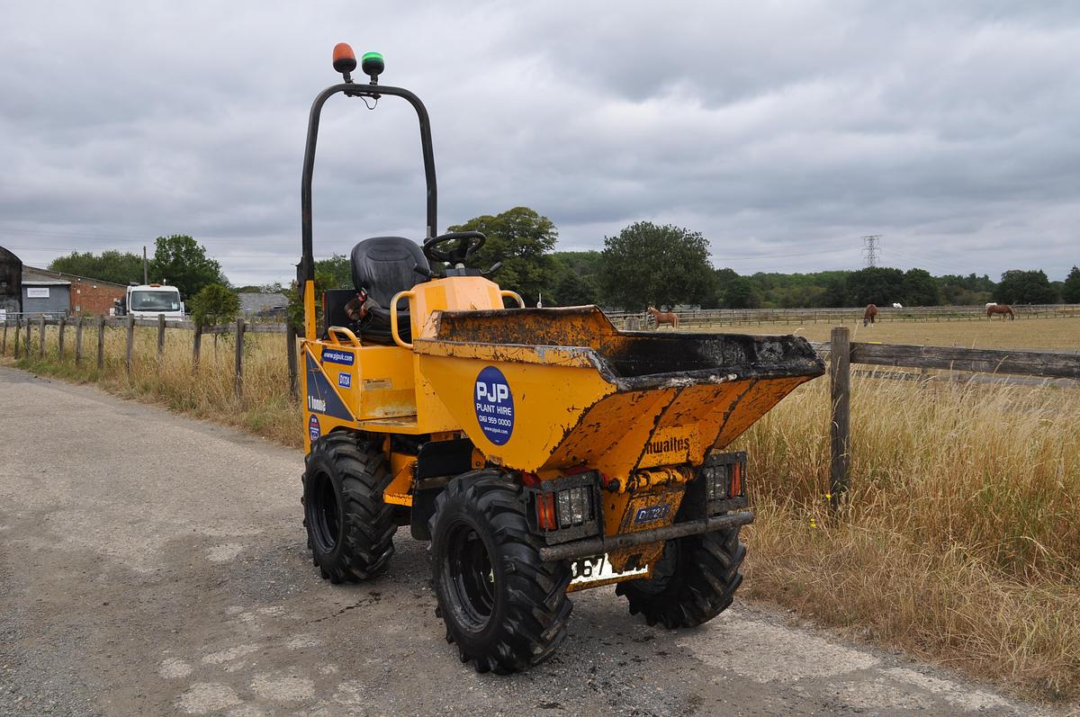 Used 2017 THWAITES MACH201 1T HI-TIP