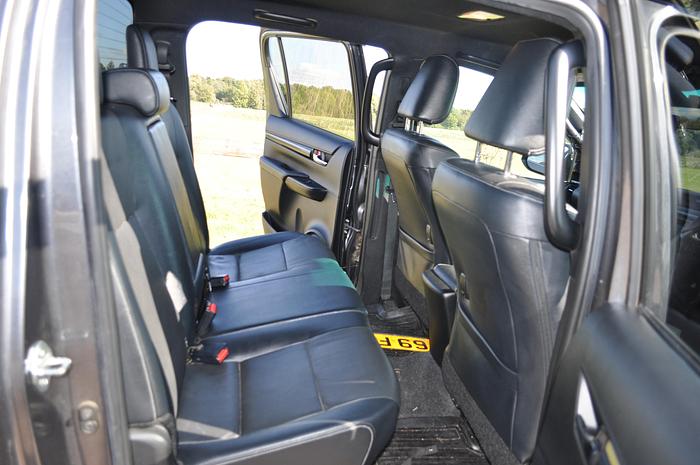 Used 2020 TOYOTA HILUX INVINCIBLE X