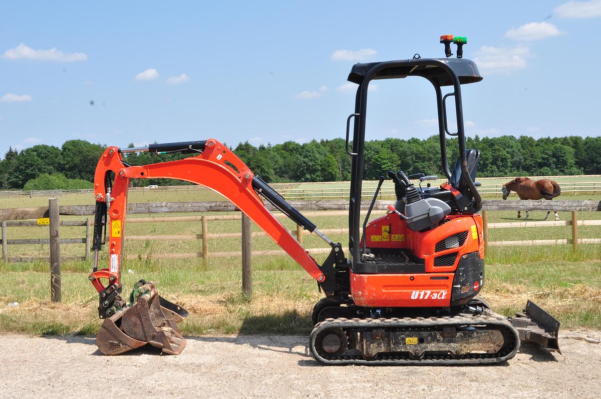 Used 2021 KUBOTA U17-3a