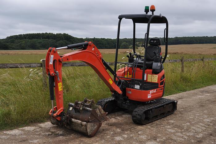 Used 2018 KUBOTA U17-3a