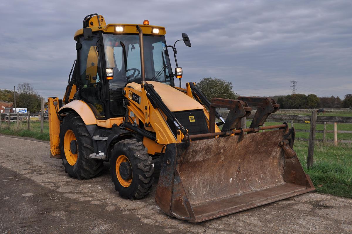 Used 2009 JCB 3CX SITEMASTER