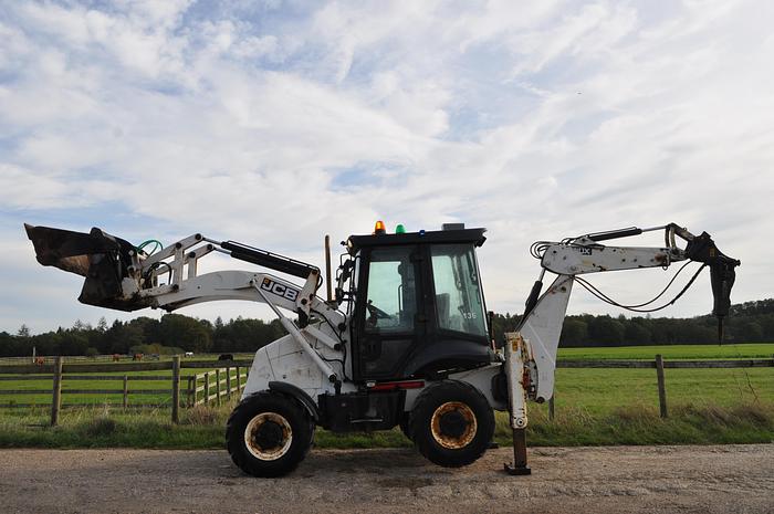 Used 2013 JCB 2CXSM 4WS