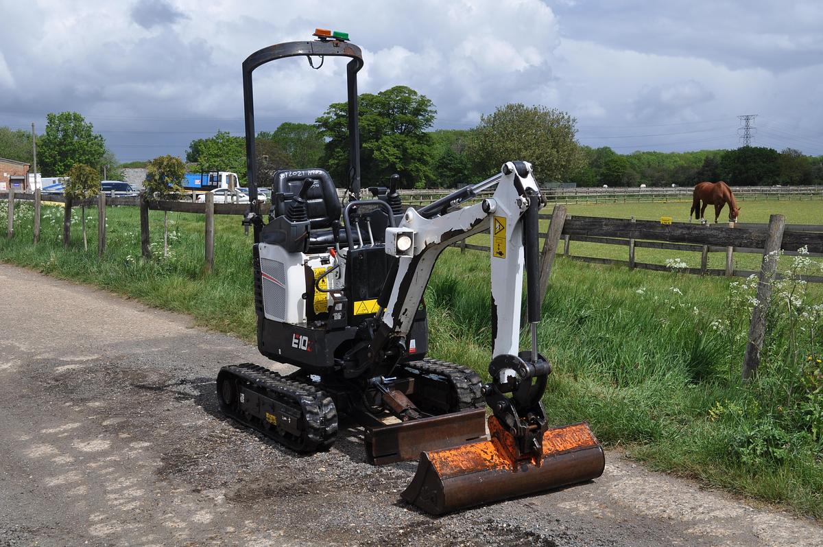 Used 2021 BOBCAT E10Z