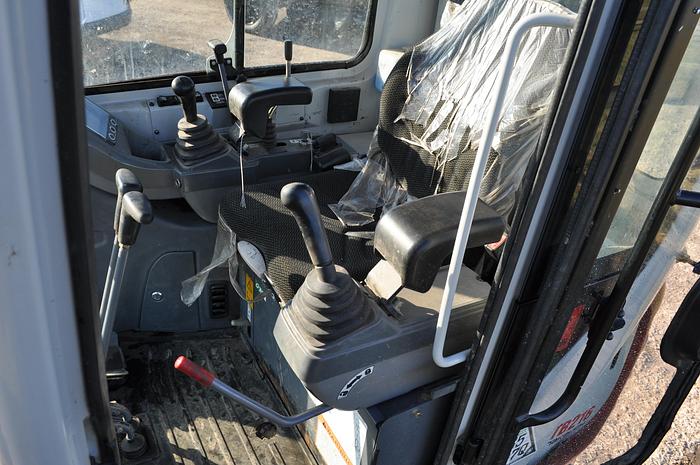 Used 2016 TAKEUCHI TB216