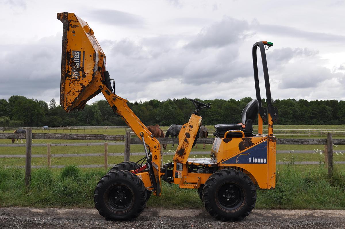 Used 2016 THWAITES 1T HI-TIP DUMPER
