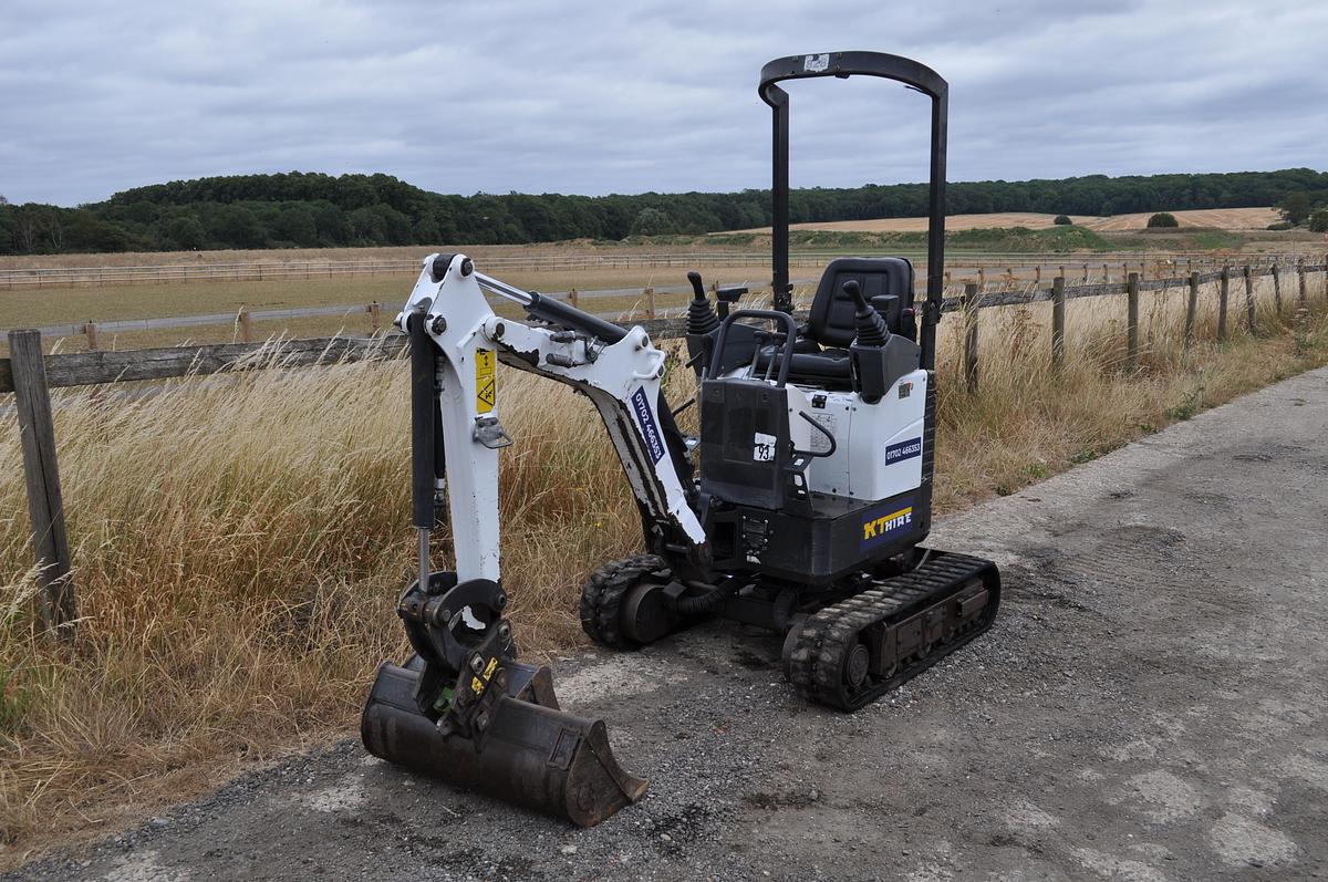 Used 2021 BOBCAT E10Z