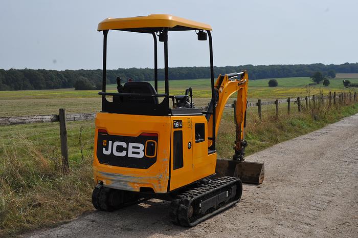 Used 2020 JCB 16C-1