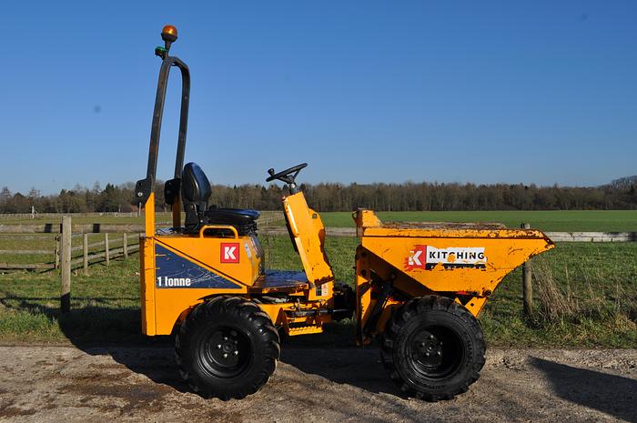 Used 2015 THWAITES 1 TONNE
