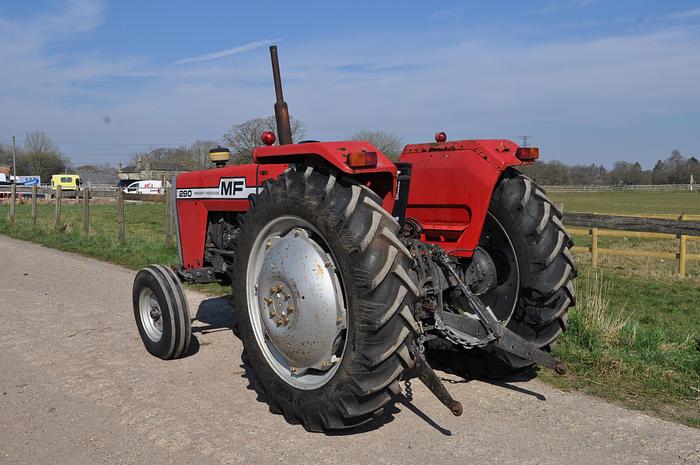 Used MASSEY FERGUSON 290