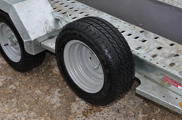 Used BRIAN JAMES T-02-T