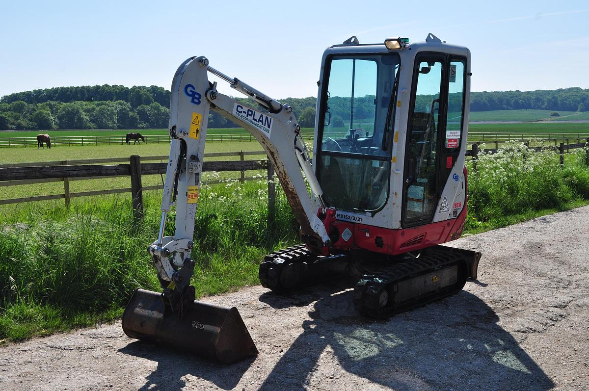 Used 2021 TAKEUCHI TB216